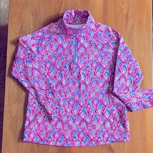 Vineyard Vines Top. Size XL